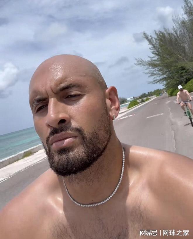 日本网球队碾压法国网球队，克耶高斯制霸全场