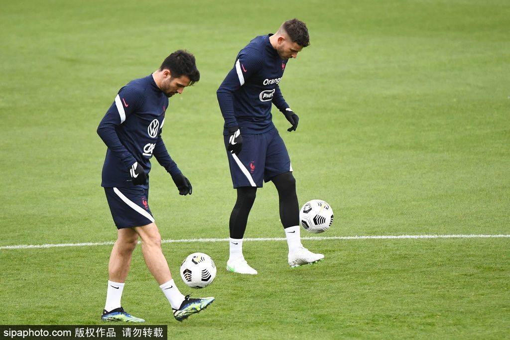 PG电子试玩-法国队完胜印尼队，黄鸭组合带队取胜