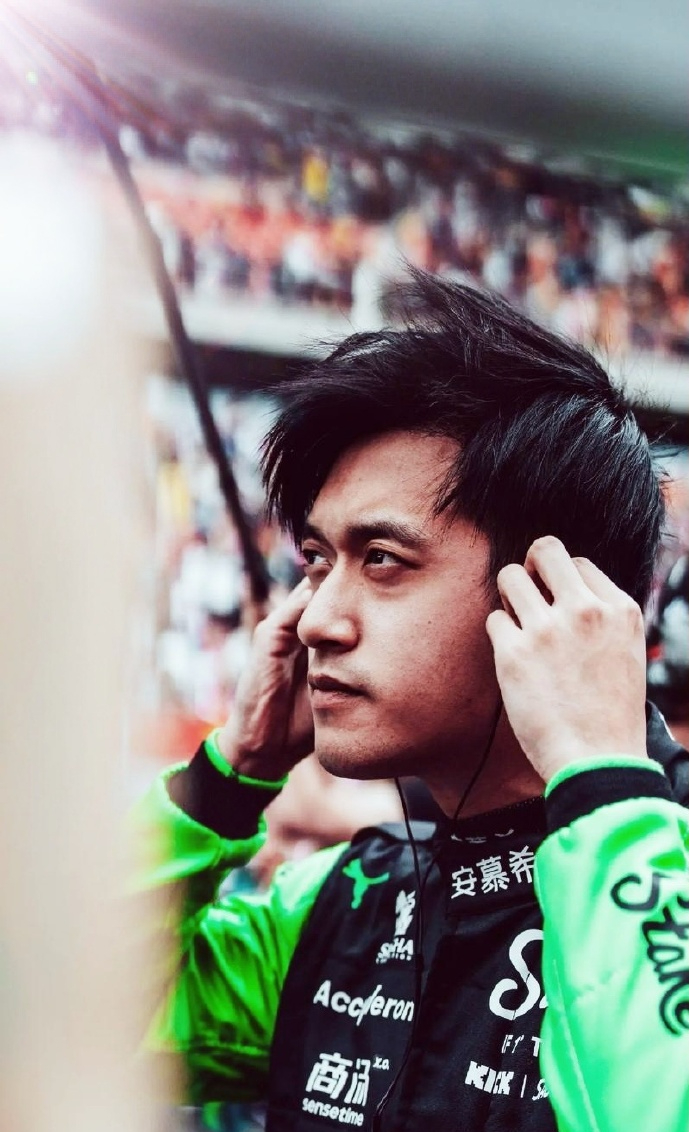 PG游戏下载-红牛车队轻取雷诺车队，周冠宇惊艳四座的简单介绍