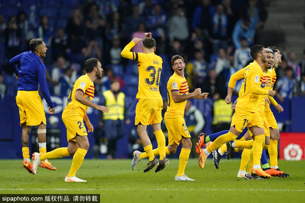 布雷斯特客场赢球，赢得宝贵三分