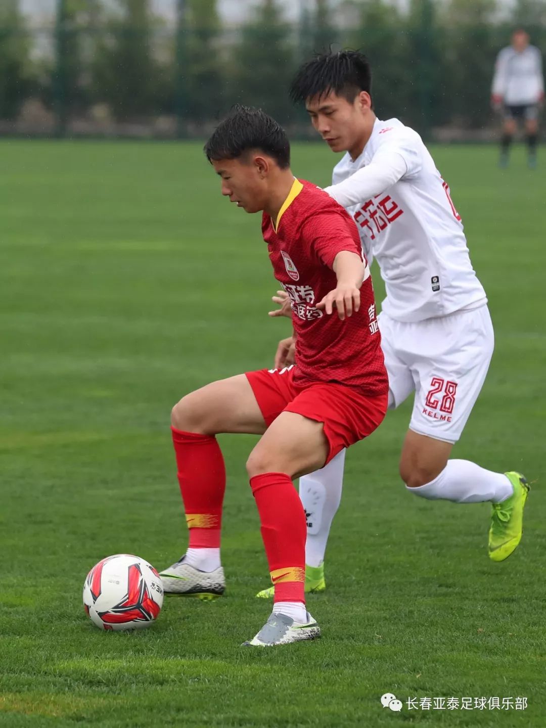 辽宁宏运前锋连续进球，助球队战胜强敌