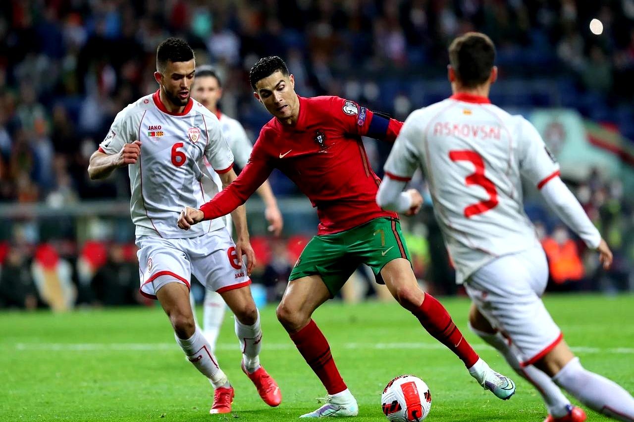 瓦伦西亚客场进球，扎佐拉突袭反超对手