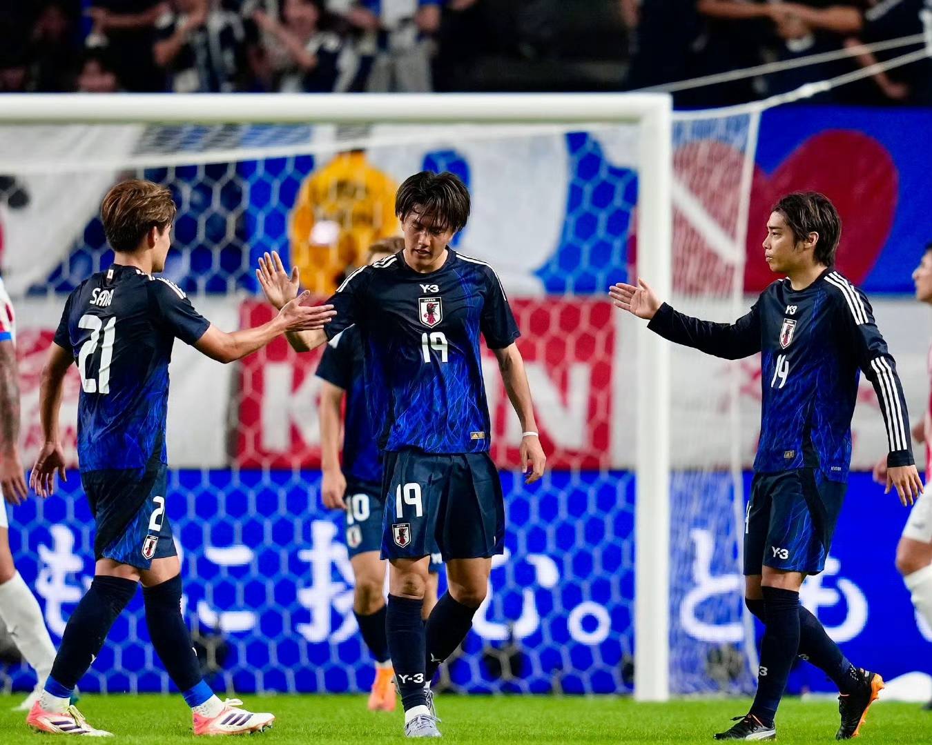 关于精彩赛事：南美球队对战亚洲新秀的信息