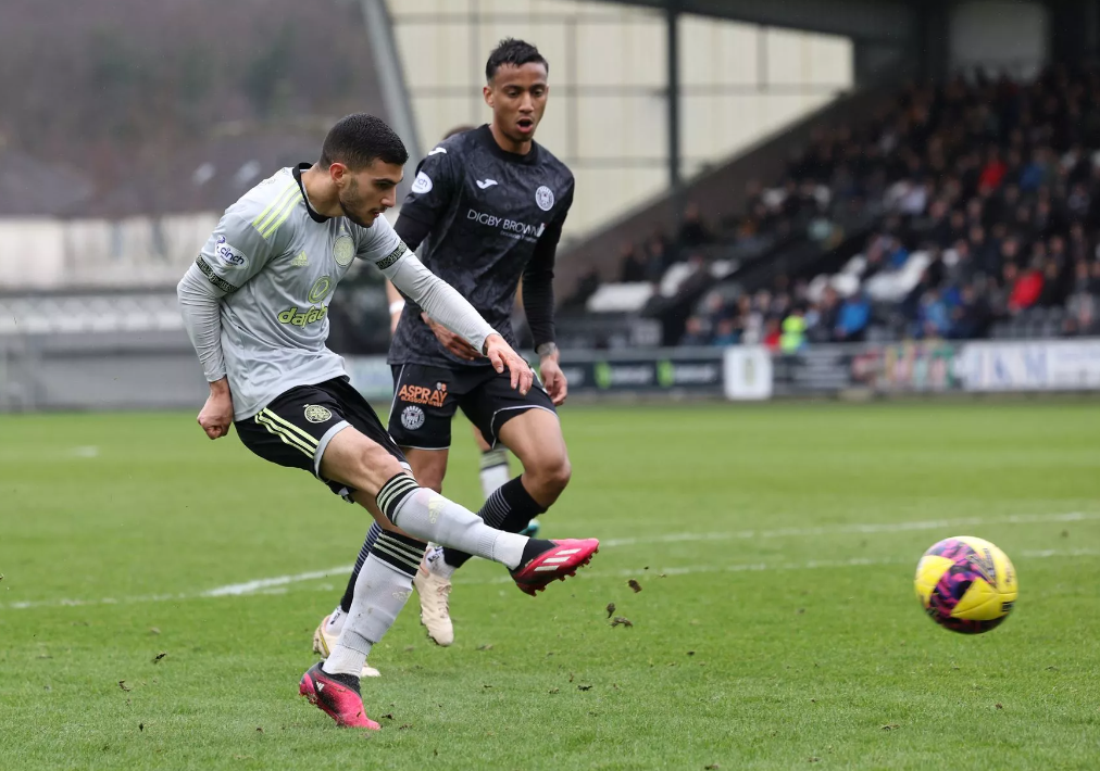 凯尔特人队球星完成高额赛季续约，继续为球队效力的简单介绍