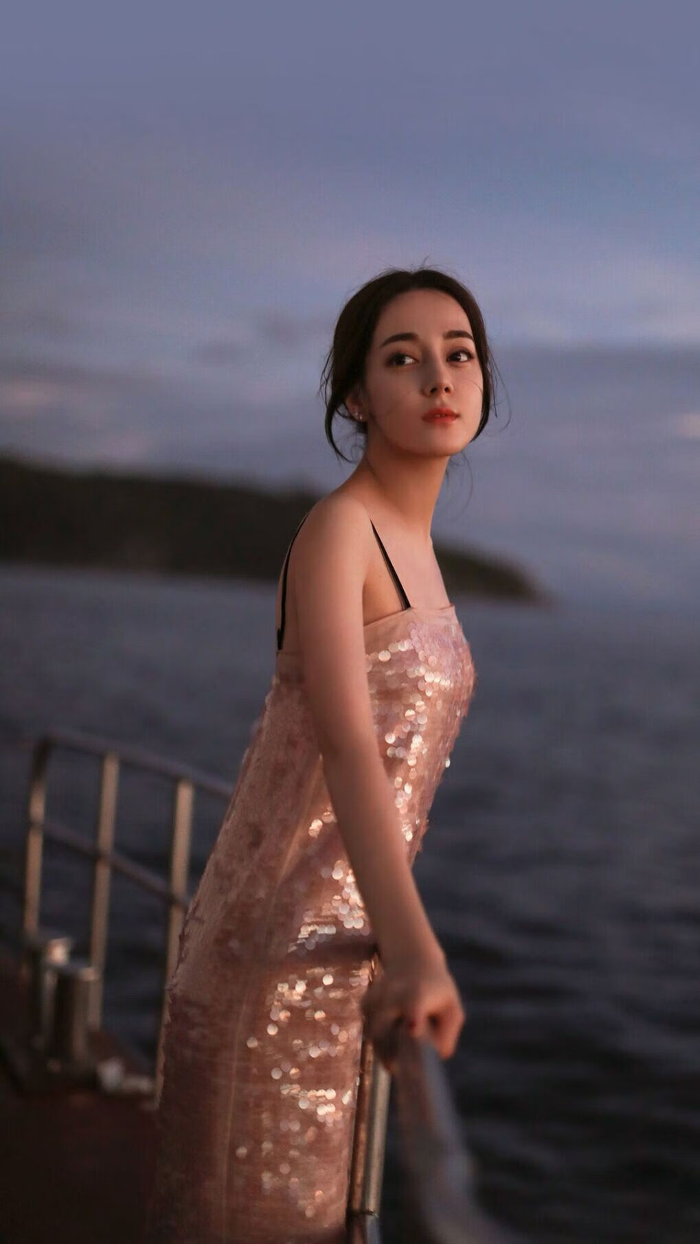 哈利伯顿爆发，鹈鹕加时取胜太阳，一场新星与团队的胜利交响